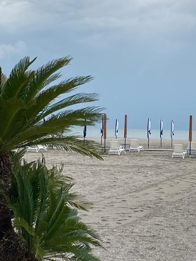 Lira Beach Studio Мамая Екстер'єр фото